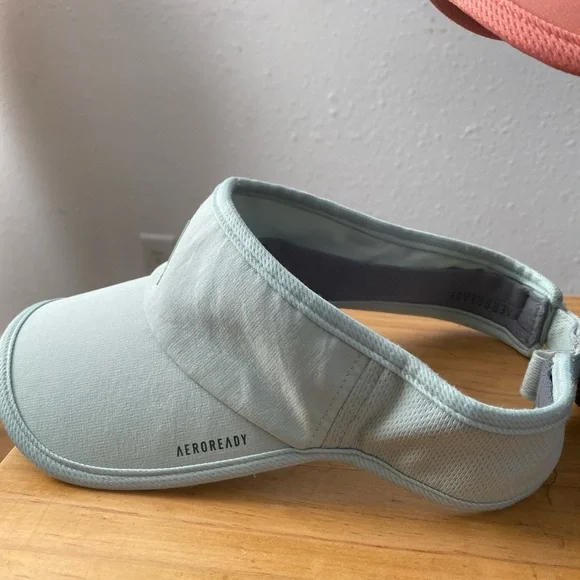 Adidas Women's sage green - Picture 4 of 4